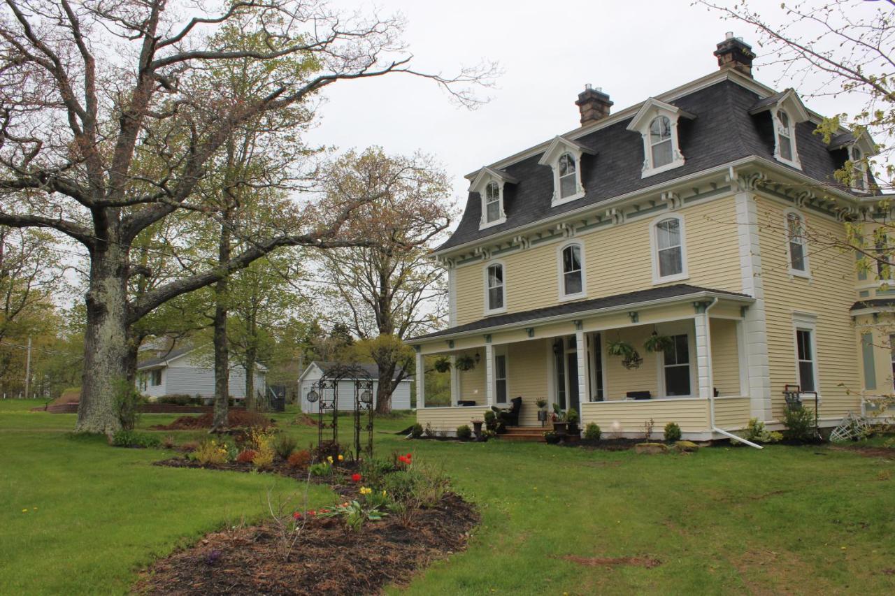 Maplehurst Manor Bed And Breakfast Dorchester Екстериор снимка